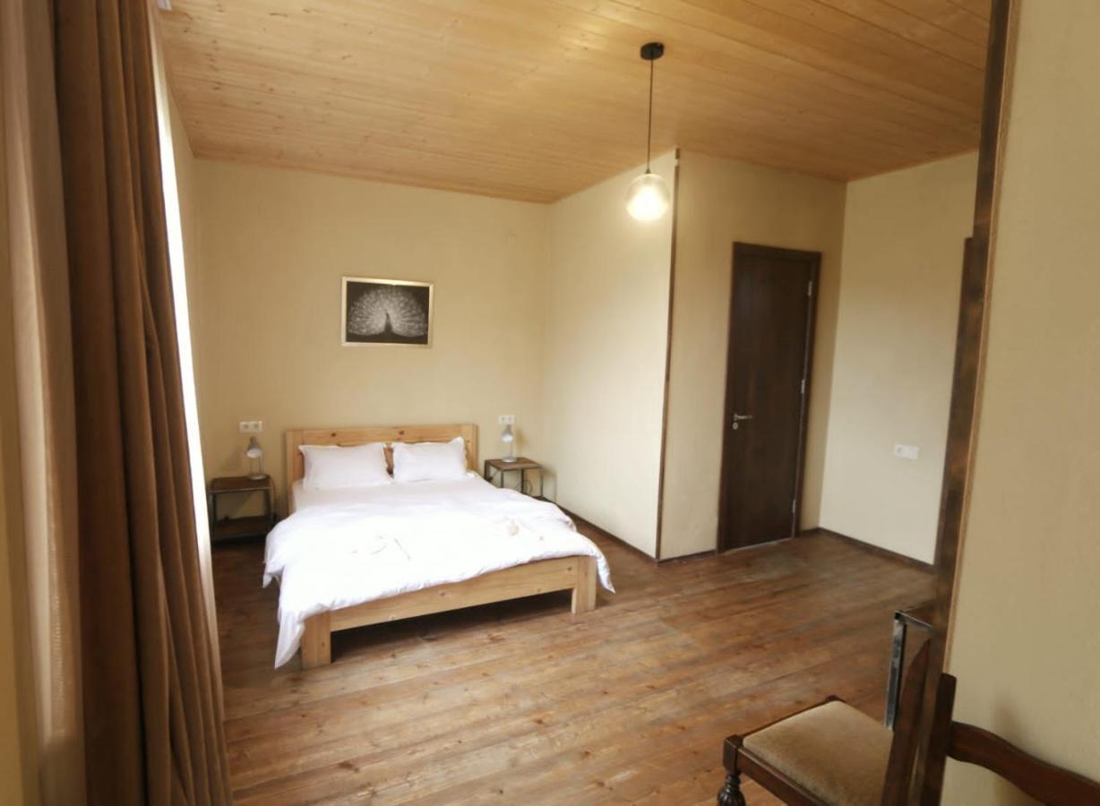 Arte In Kazbegi Hotel Exterior photo