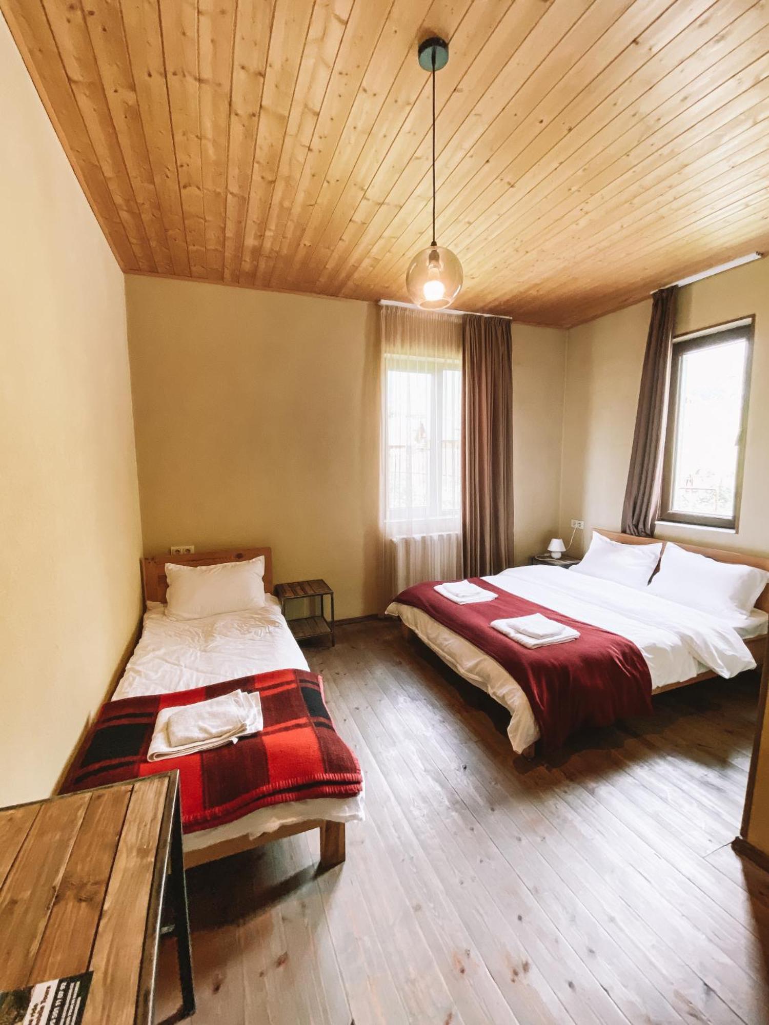 Arte In Kazbegi Hotel Exterior photo