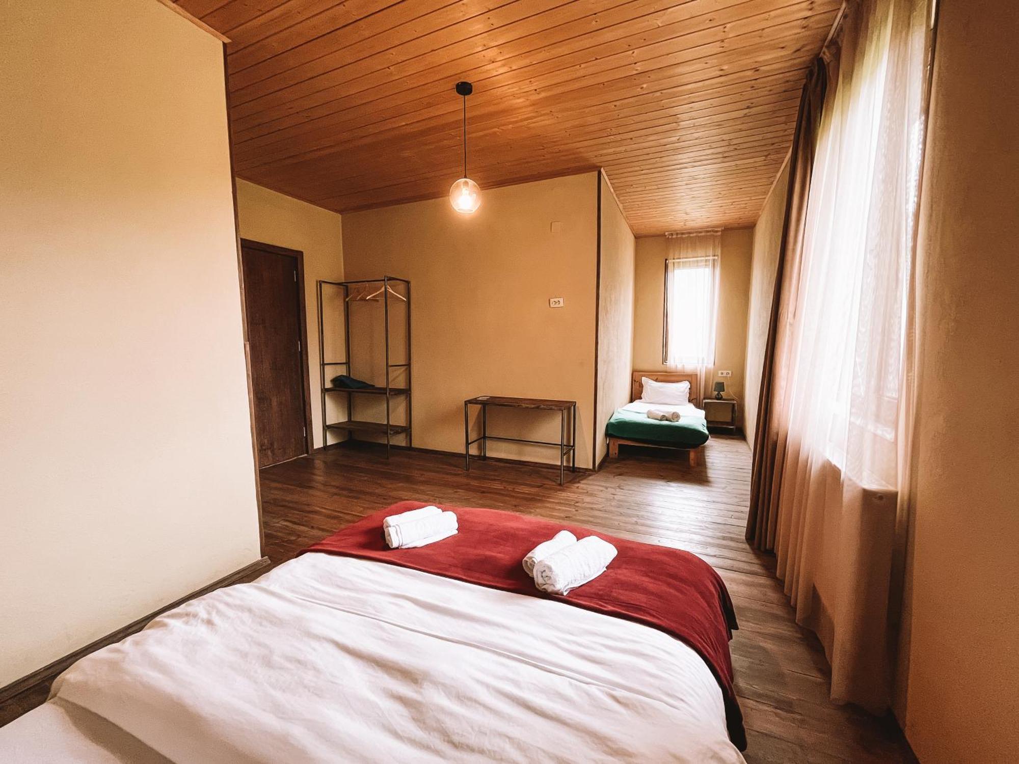 Arte In Kazbegi Hotel Exterior photo