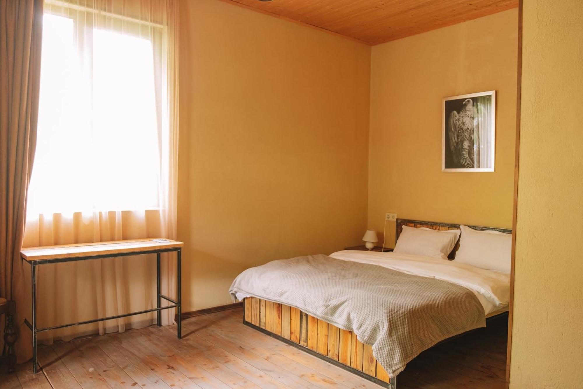 Arte In Kazbegi Hotel Exterior photo